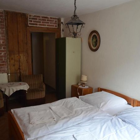 Altstadthotel Zum Goldenen Anker Lübeck Buitenkant foto