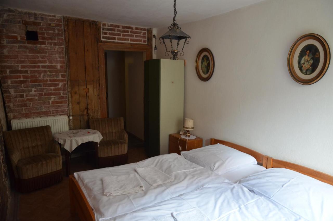 Altstadthotel Zum Goldenen Anker Lübeck Buitenkant foto
