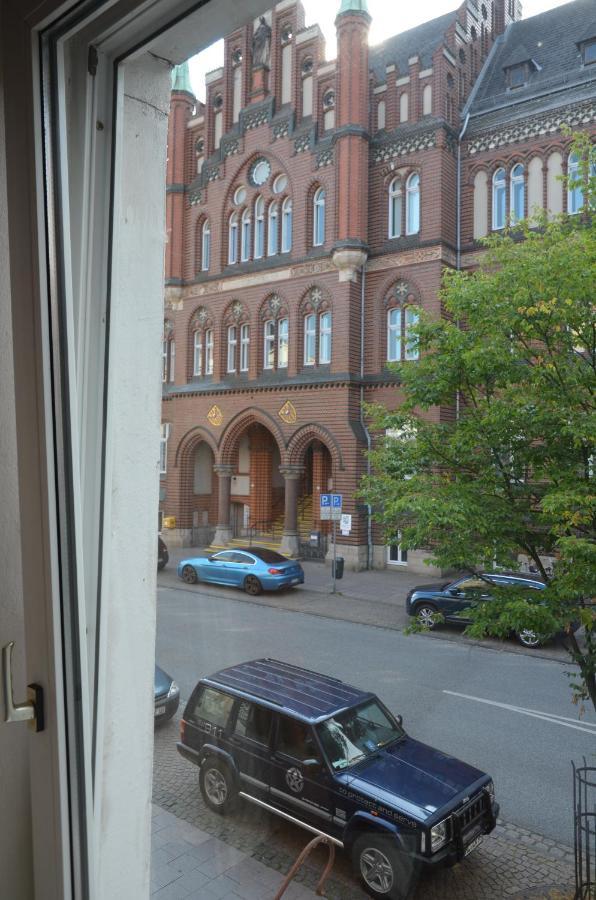 Altstadthotel Zum Goldenen Anker Lübeck Buitenkant foto