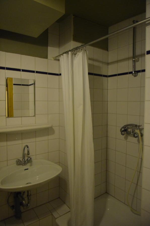 Altstadthotel Zum Goldenen Anker Lübeck Buitenkant foto