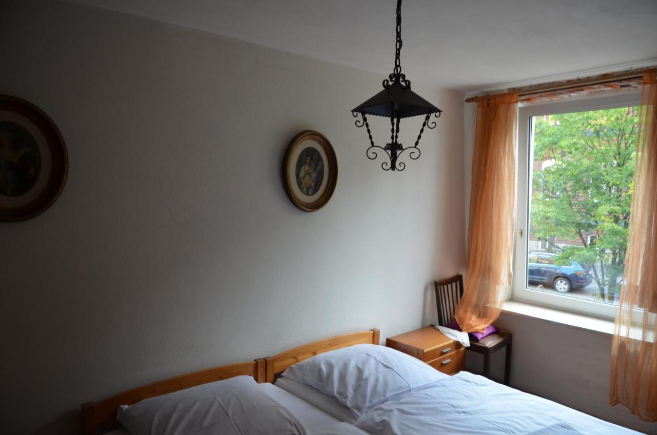 Altstadthotel Zum Goldenen Anker Lübeck Buitenkant foto